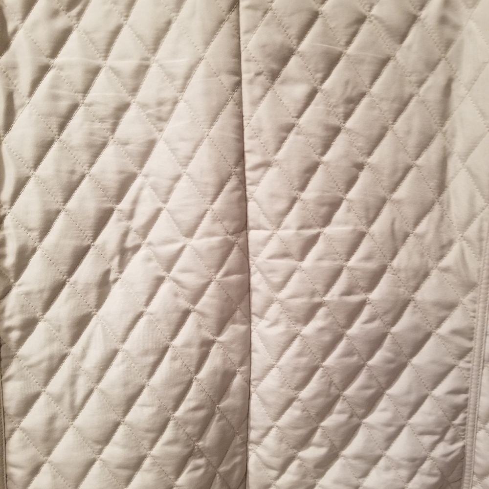 Off white jacket - Picture 3 of 5